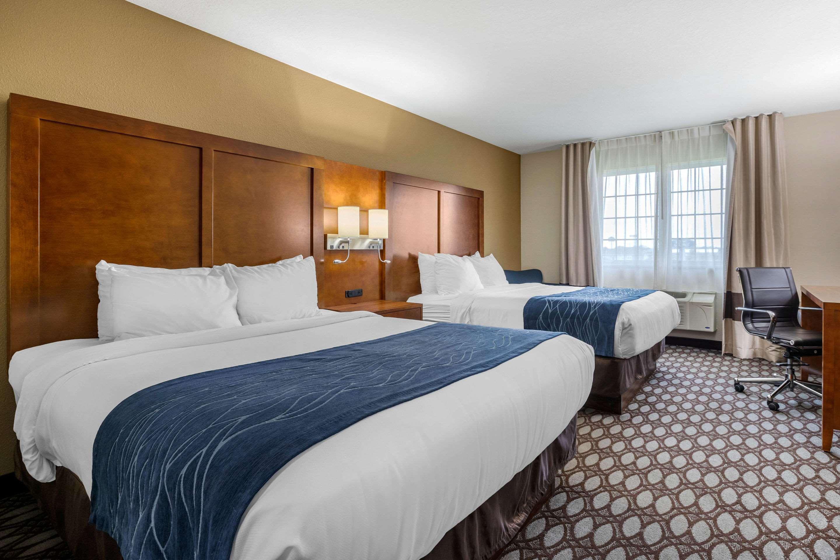 Comfort Inn Story City Экстерьер фото