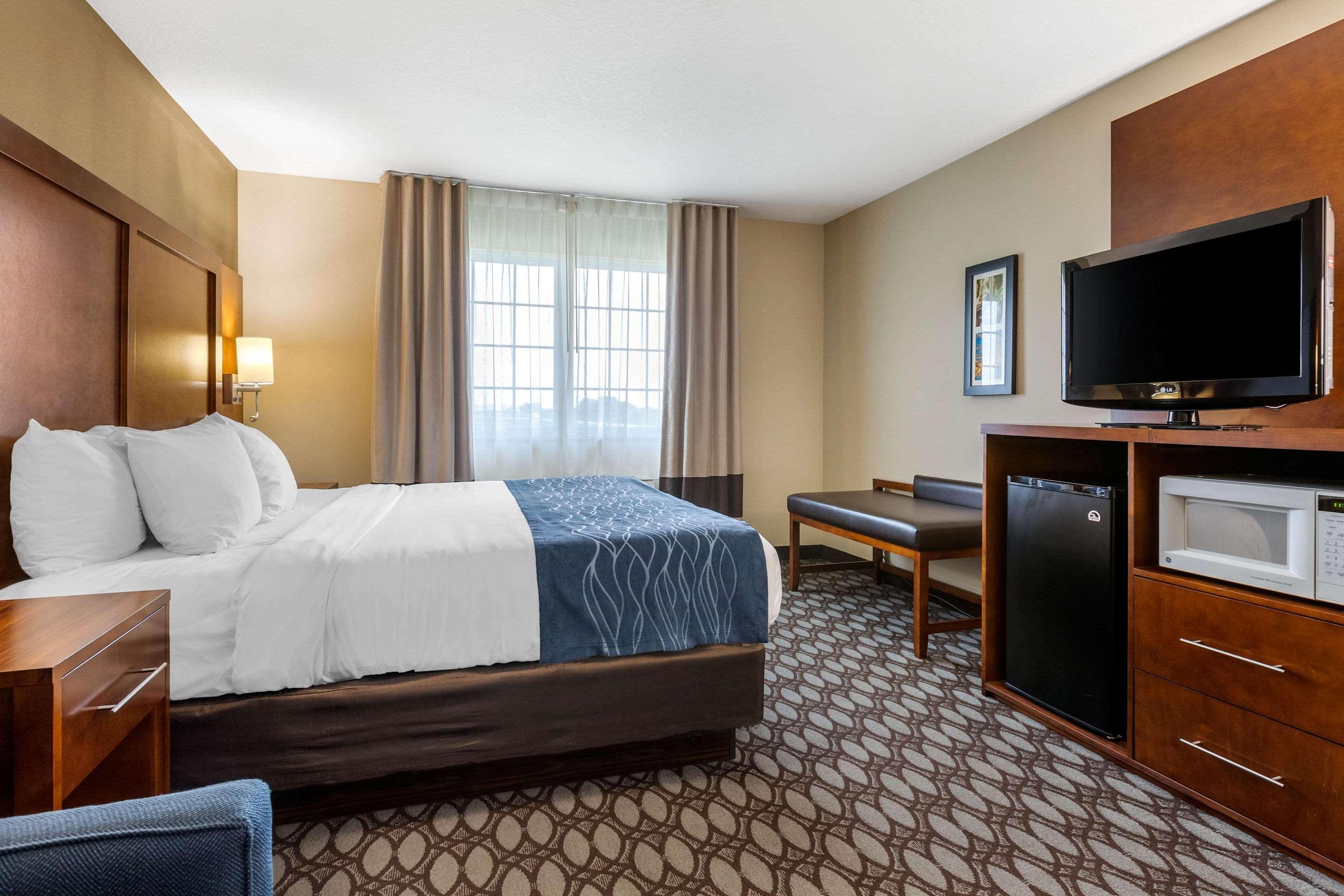 Comfort Inn Story City Экстерьер фото