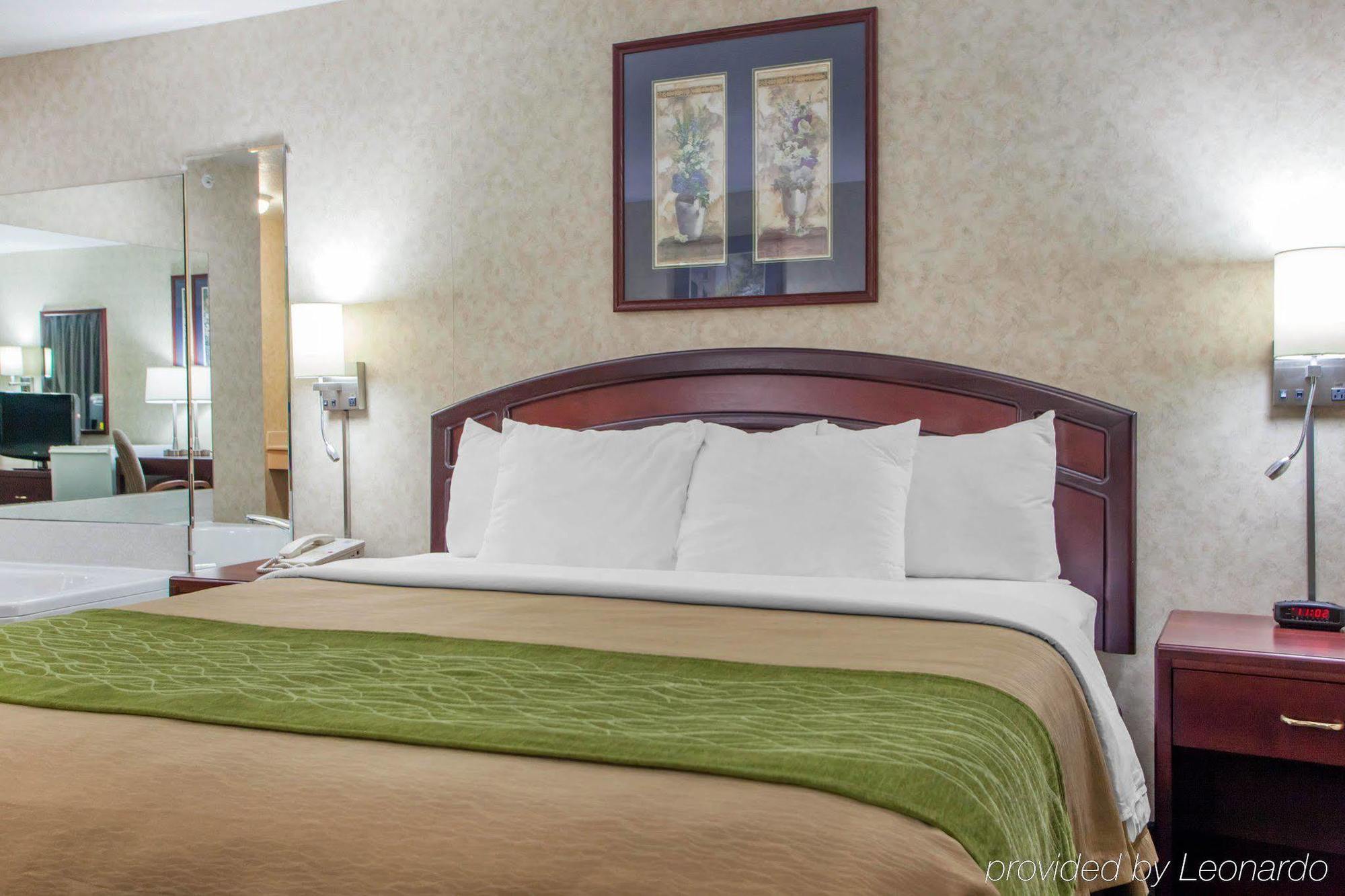 Comfort Inn Story City Экстерьер фото