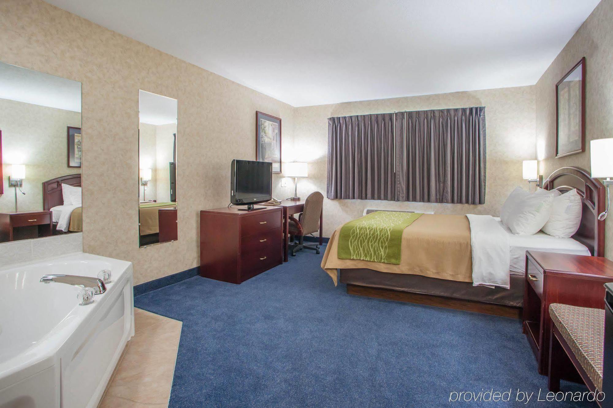 Comfort Inn Story City Экстерьер фото
